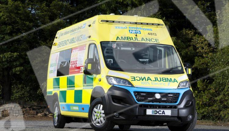 Ambulanza-elettrica-gran-bretagna-electric_ambulance_zero_emissions_NHS_UK
