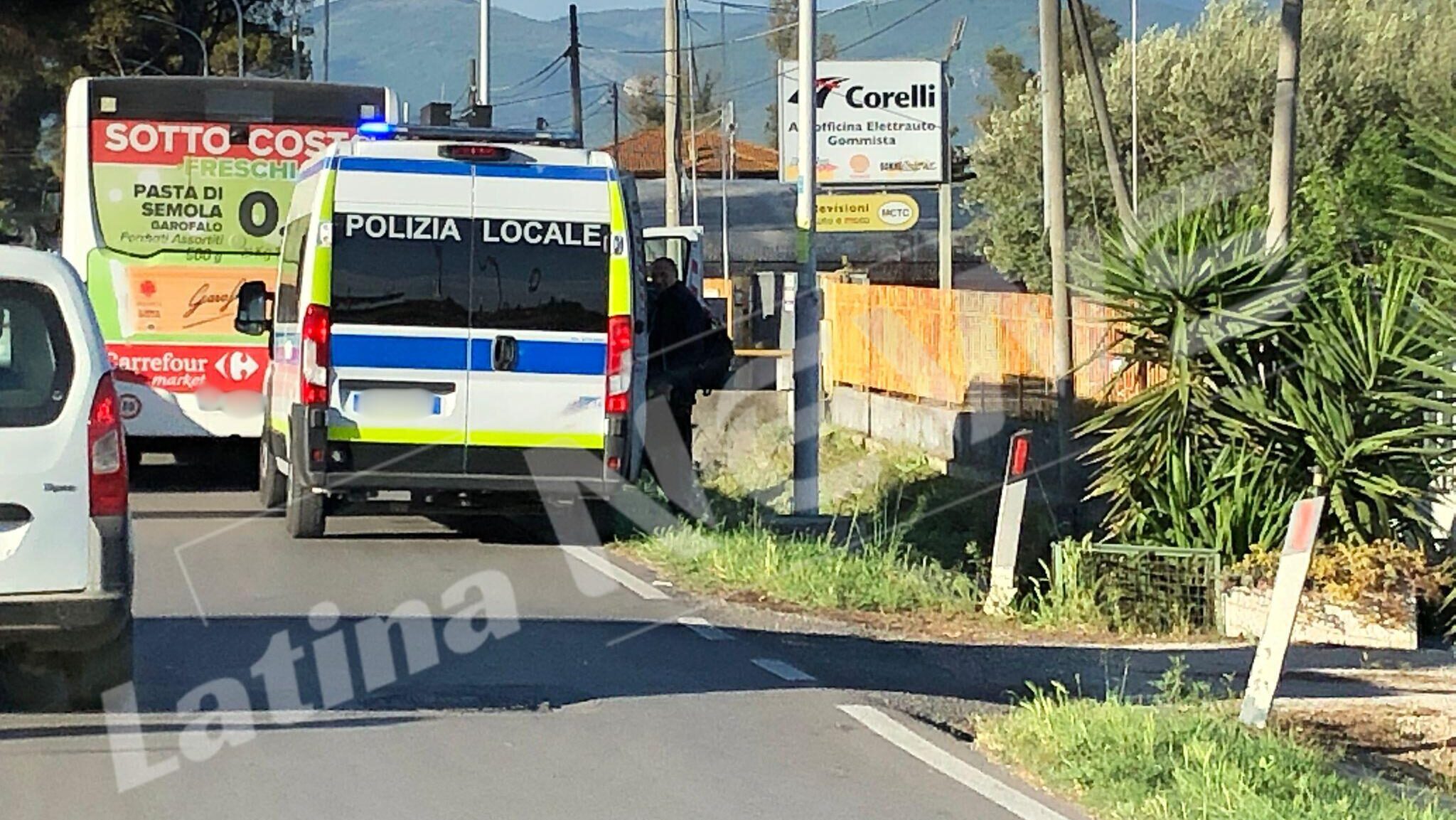 7cdbb1f6-0d01-48d5-b369-3a0878a8129b