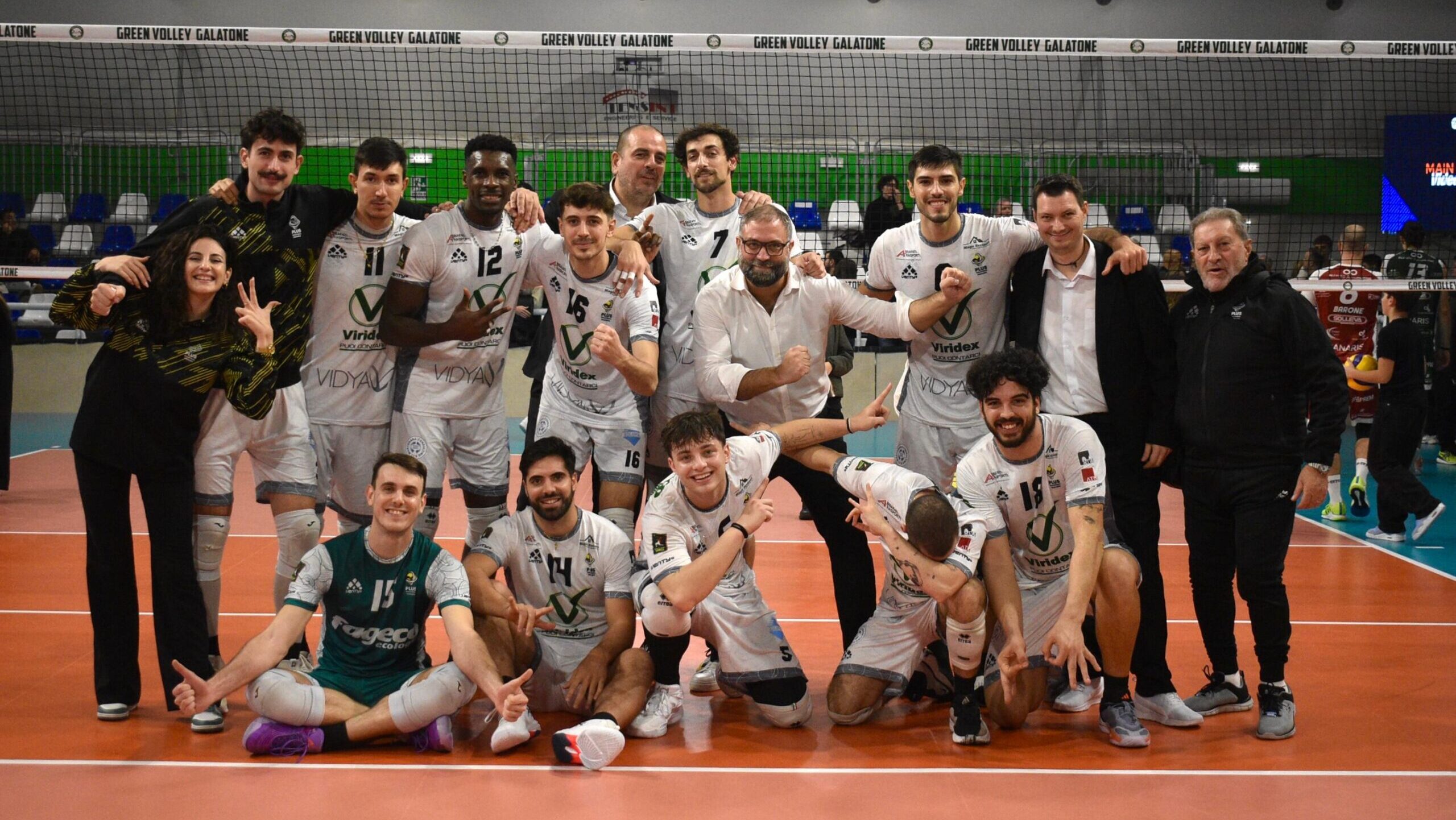 PHOTO-2025-12-07-21-32-11