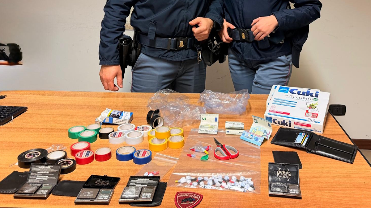 polizia droga cisterna