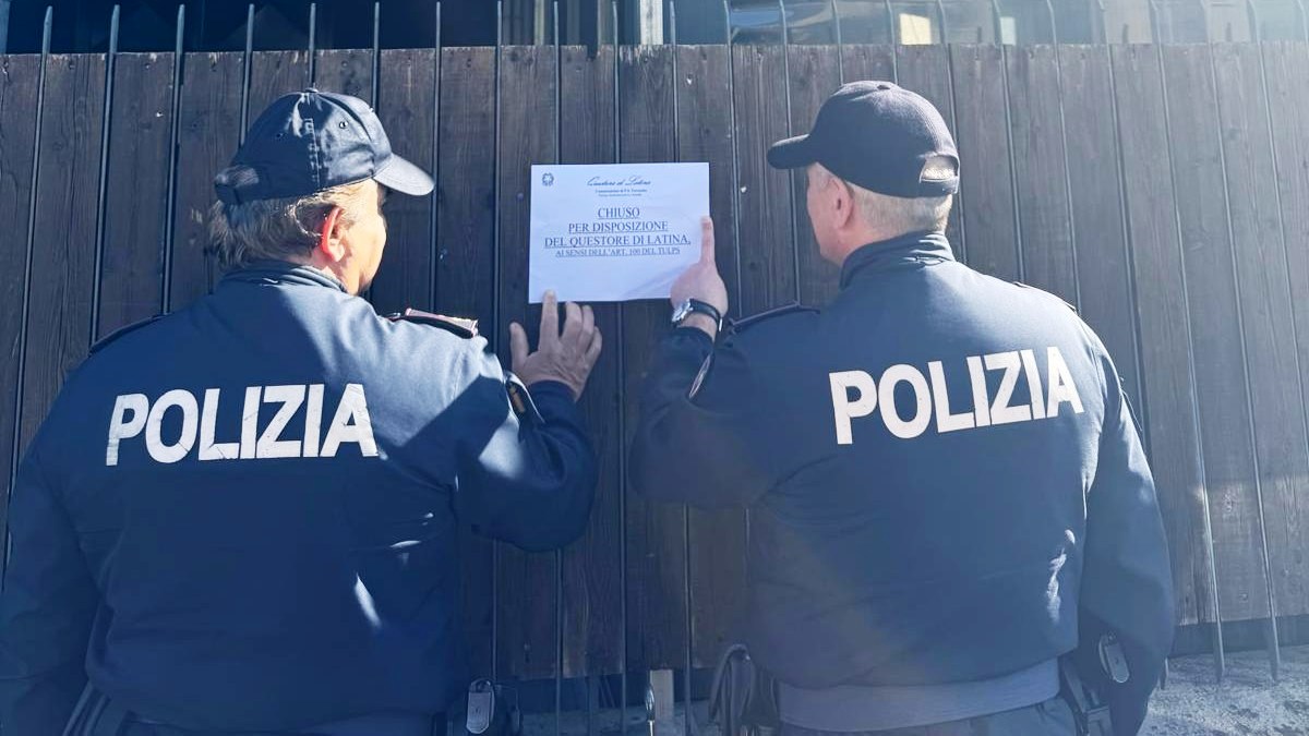 polizia sequestro ristorante discoteca terracina