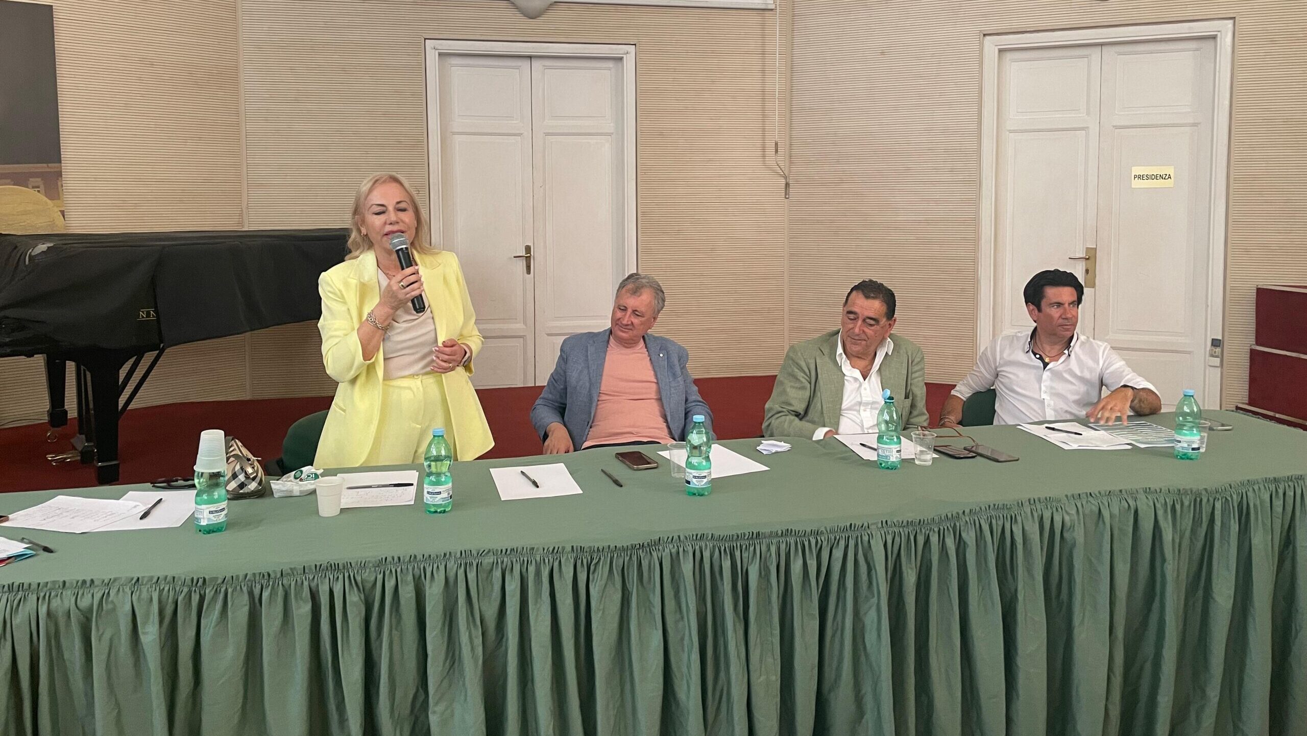 presentazione basket centro latina