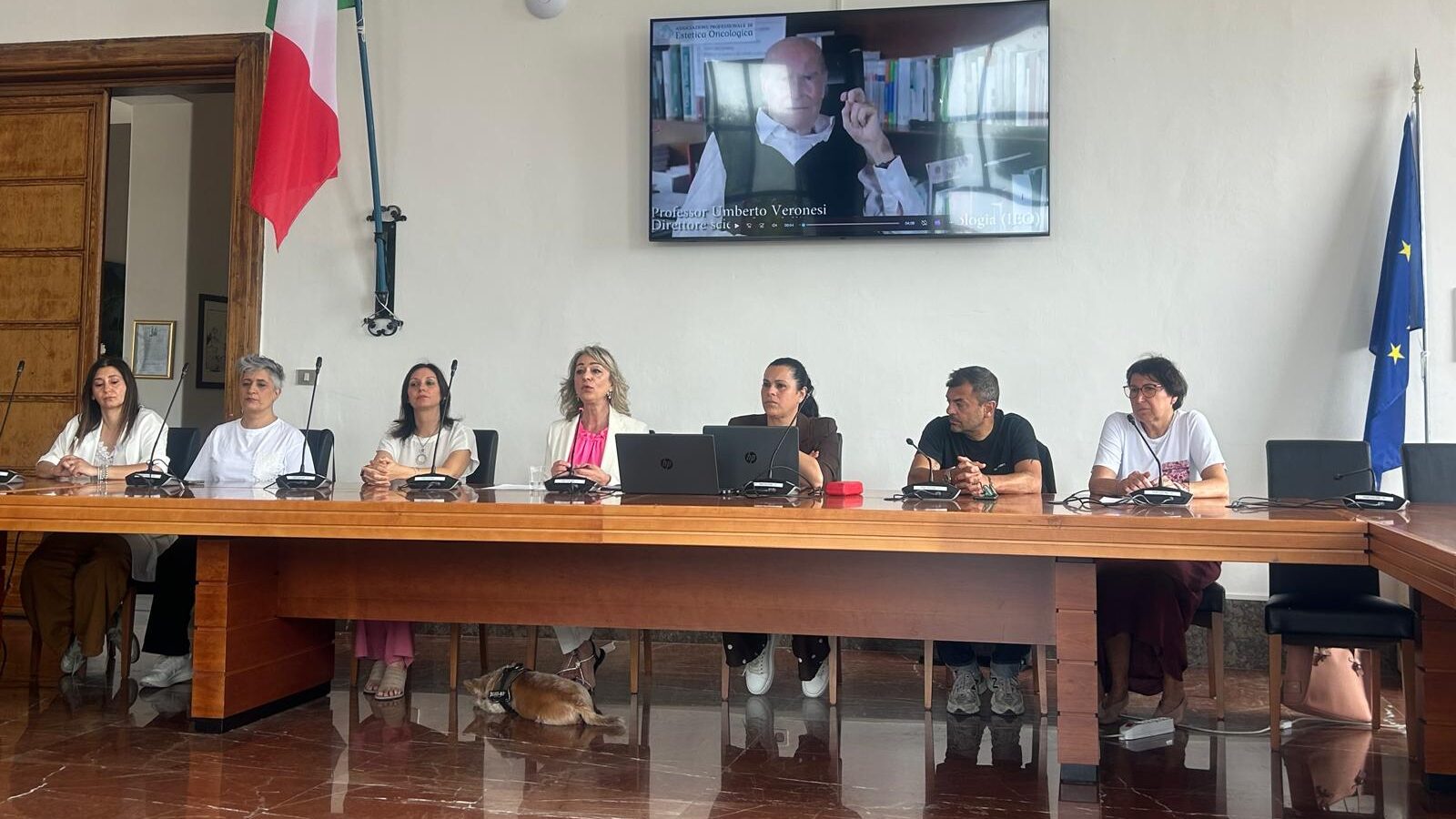 tavolo incontro