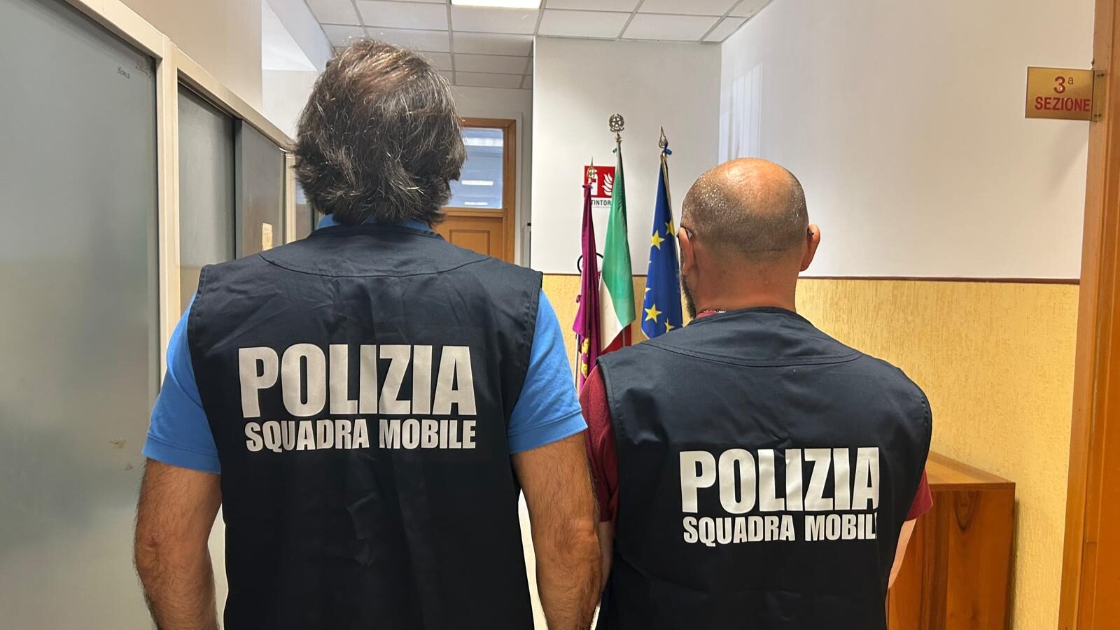 polizia squadra mobile