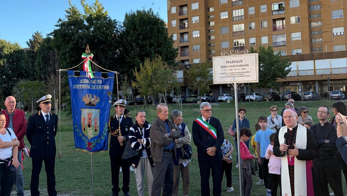 Vescovo Piazzale Don Livio